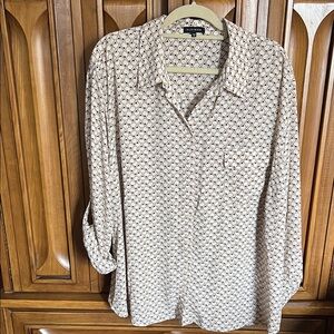Pleione 2X Cream Brown Black Patterned Blouse Button Down Roll tab sleeves